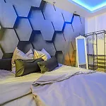 Little Guest house