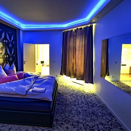 Little Guest house 3*