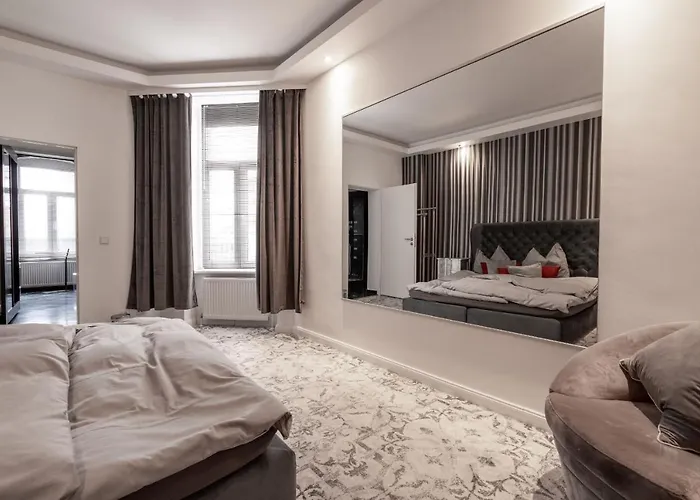 Little 3* Halle (Saale)