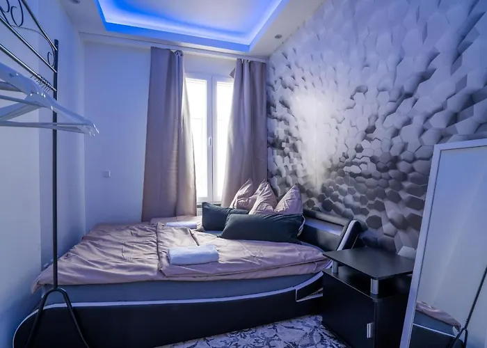 Little 3* Halle (Saale)